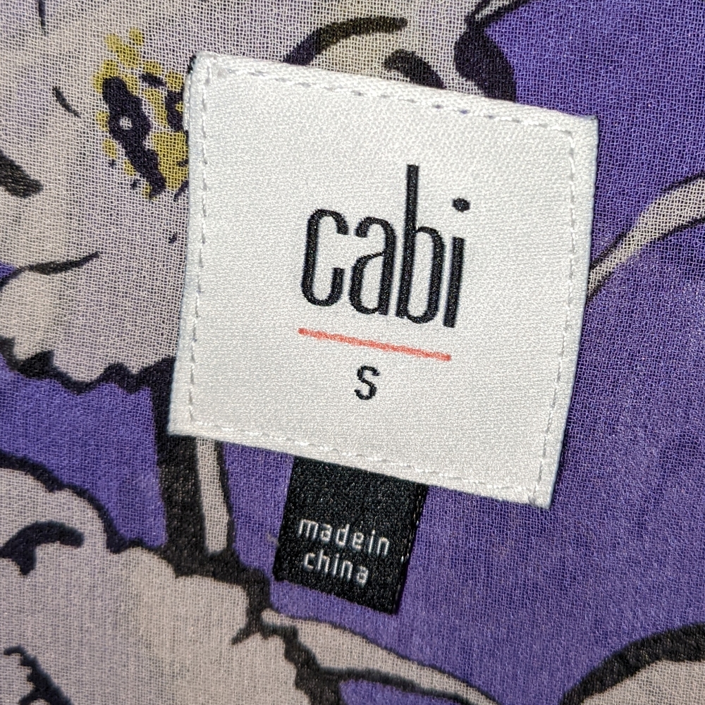 CAbi OUTLINE Cami #5544 SMALL - Picture 5 of 5